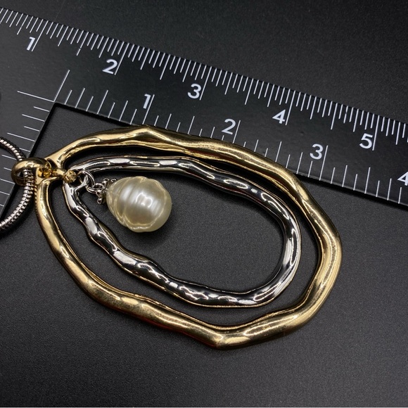 Mixed Metals Pearl Dangle On Long Serpentine Chain Necklace - Picture 3 of 8